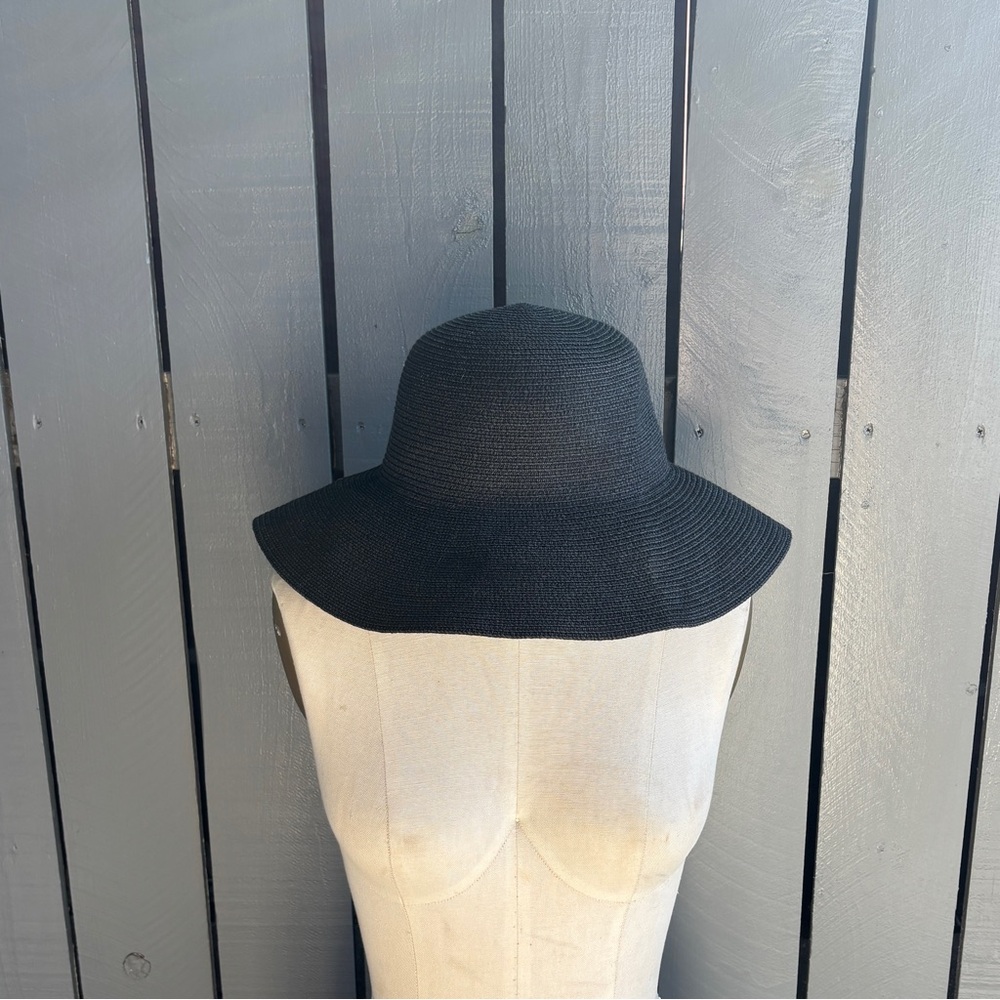 Black Betmar Wide Brim Sun Hat